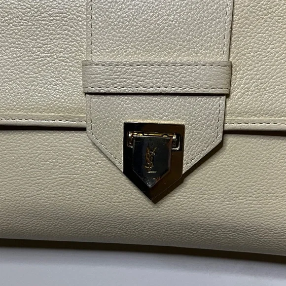 Yves Saint Laurent Vintage Cream Leather Bag - Picture 5 of 13